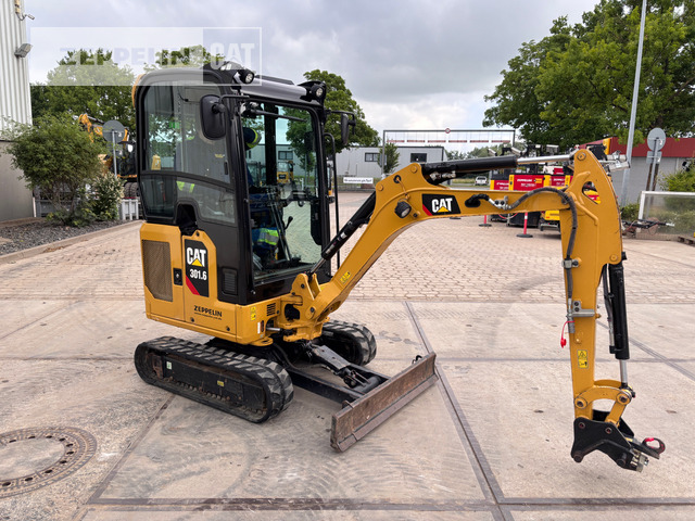 Cat 301.6-05A - Mini bager: slika 2 Cat 301.6-05A - Mini bager: slika 2