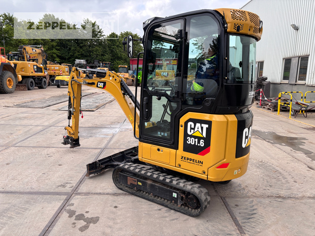 Cat 301.6-05A - Mini bager: slika 4 Cat 301.6-05A - Mini bager: slika 4