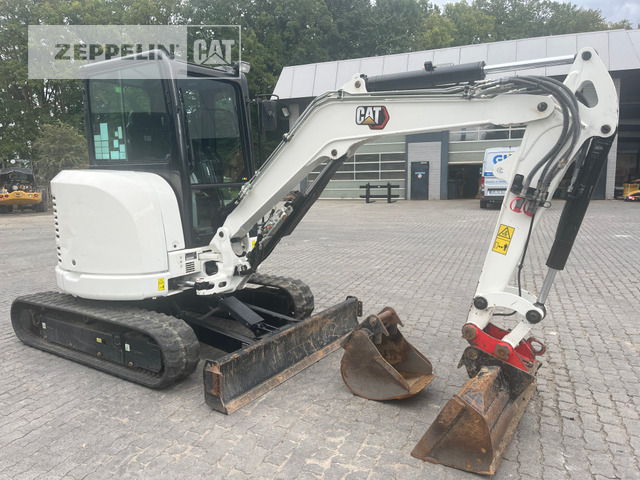 Cat 303.5ECR - Mini bager: slika 2 Cat 303.5ECR - Mini bager: slika 2