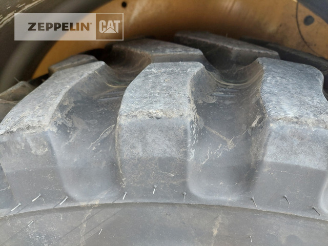 Kolesni nakladalec Cat 908M: slika 20 Kolesni nakladalec Cat 908M: slika 20