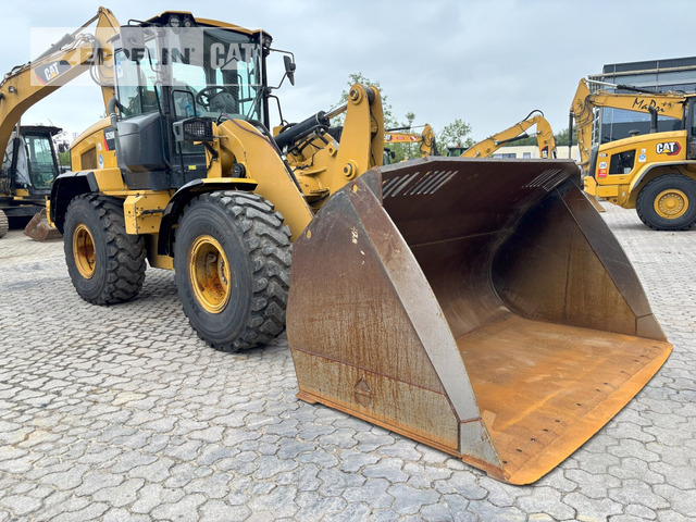Cat 926M - Kolesni nakladalec: slika 2 Cat 926M - Kolesni nakladalec: slika 2