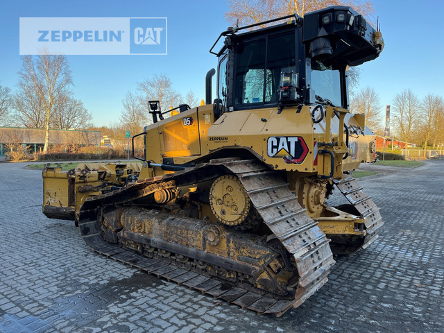 Cat D5 - Buldožer: slika 3 Cat D5 - Buldožer: slika 3