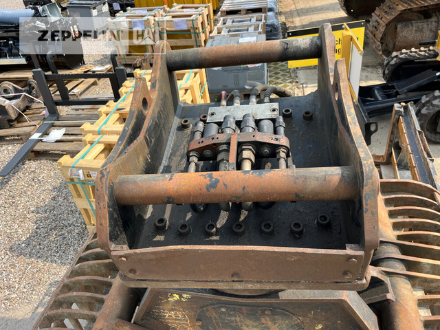 Cat G315B/D - Grabež: slika 5 Cat G315B/D - Grabež: slika 5