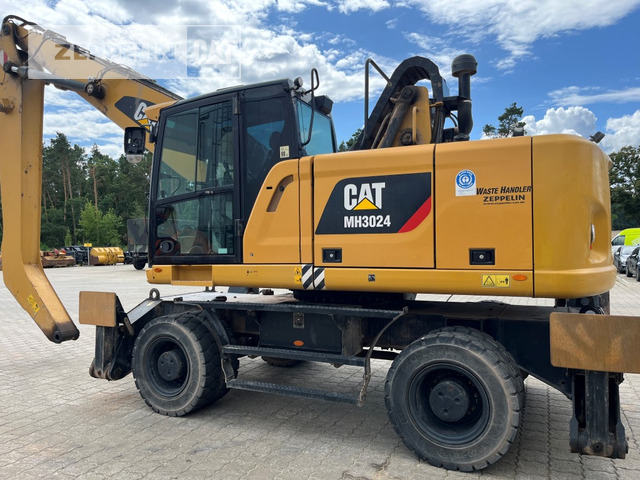Cat MH3024-06C - Bager za prekladanje primarnih/ Sekundarnih surovin: slika 1 Cat MH3024-06C - Bager za prekladanje primarnih/ Sekundarnih surovin: slika 1
