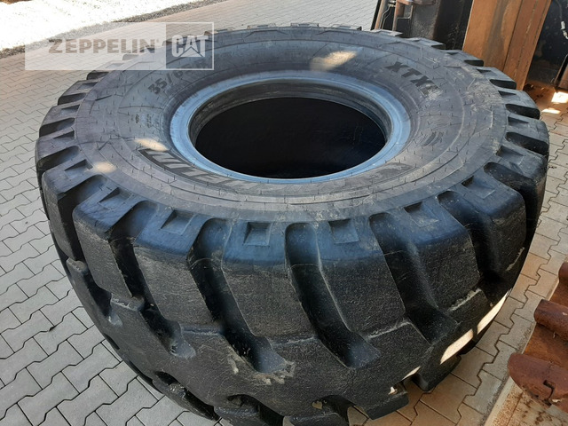 Michelin 1 x Reifen 36/65R33 - Guma za Gradbeni stroj: slika 2 Michelin 1 x Reifen 36/65R33 - Guma za Gradbeni stroj: slika 2