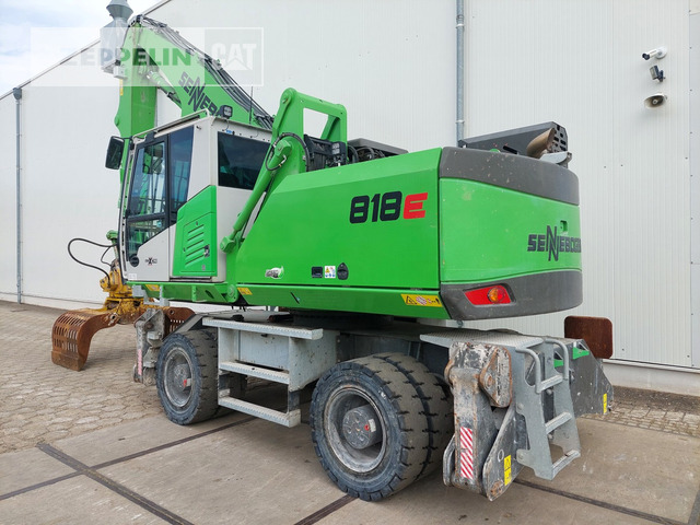 Sennebogen 818 - Bager za prekladanje primarnih/ Sekundarnih surovin: slika 3 Sennebogen 818 - Bager za prekladanje primarnih/ Sekundarnih surovin: slika 3