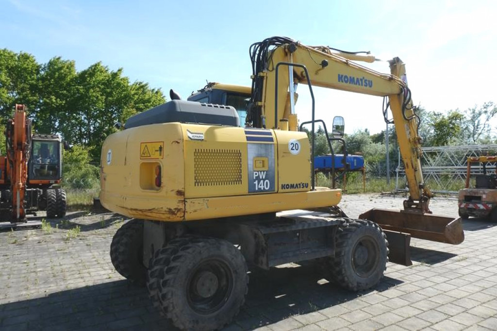 KOMATSU HANOMAG KOMATSU HANOMAG Mobilbagger Mobilbagger PW140-7 - Bager na kolesih: slika 3 KOMATSU HANOMAG KOMATSU HANOMAG Mobilbagger Mobilbagger PW140-7 - Bager na kolesih: slika 3