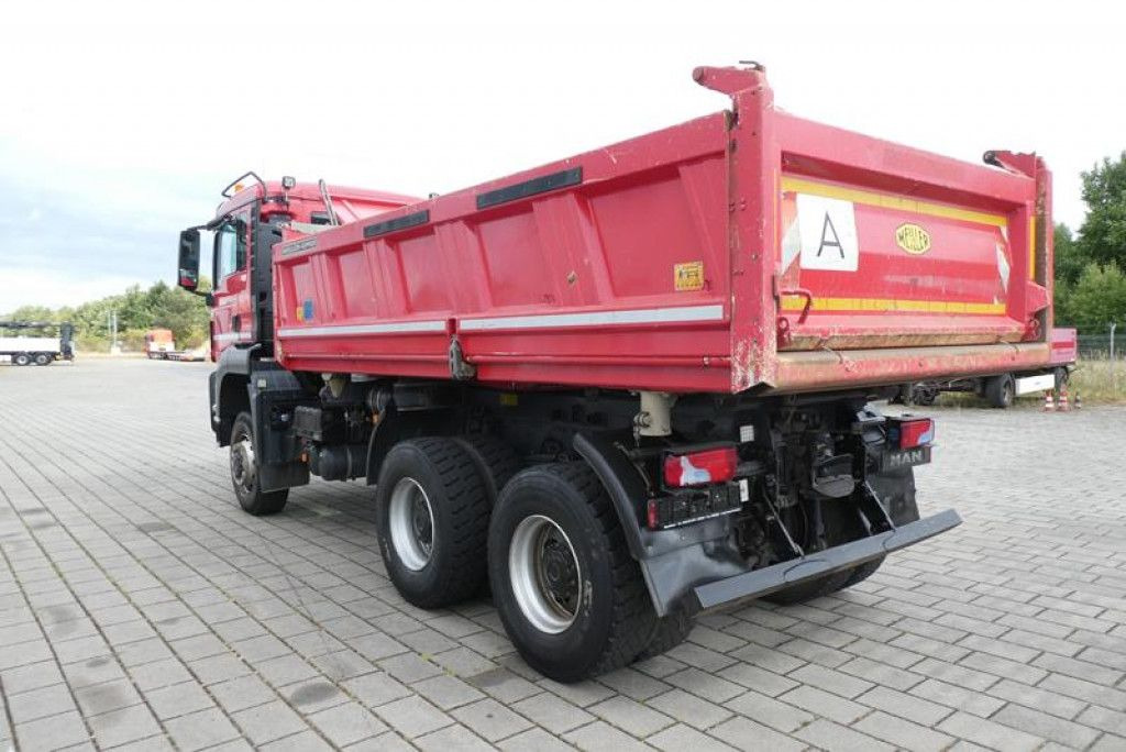 MAN TG-S 26.440 6x6 3-Achs Allradkipper Meiller - Tovornjak prekucnik: slika 3 MAN TG-S 26.440 6x6 3-Achs Allradkipper Meiller - Tovornjak prekucnik: slika 3