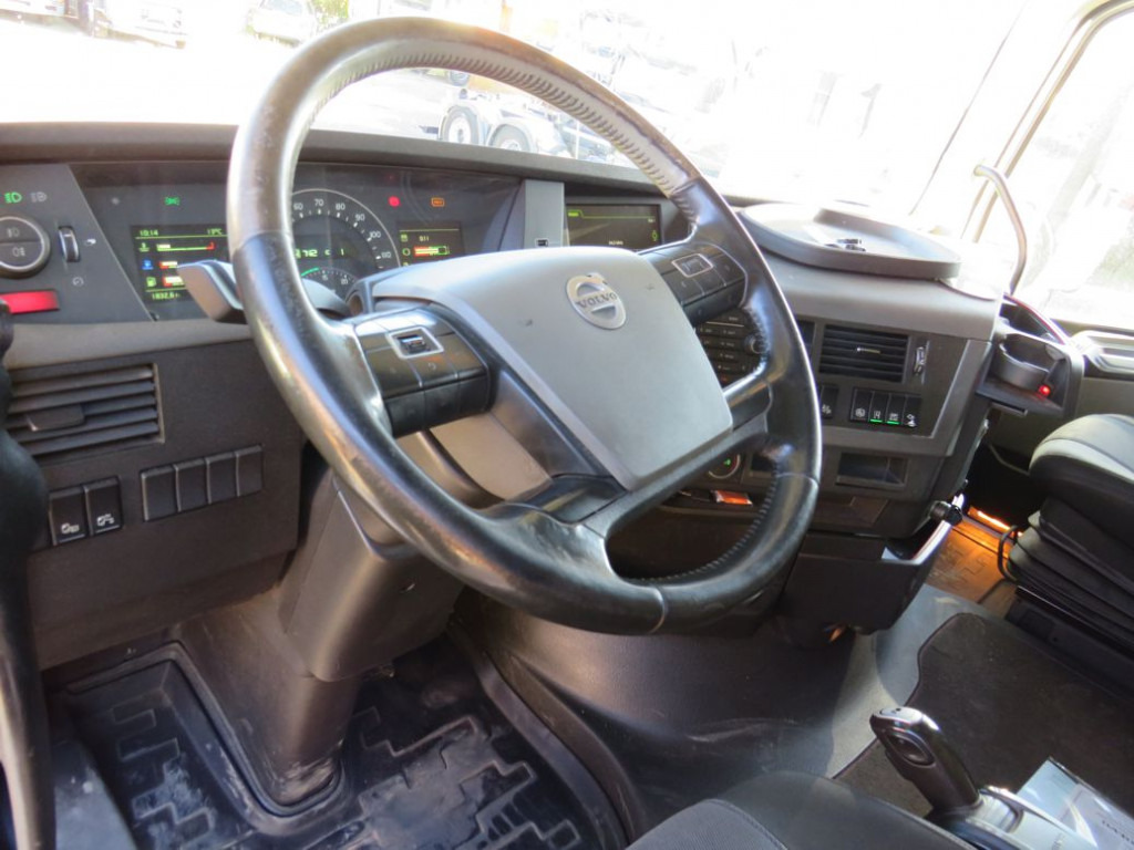 VOLVO (S) Truck FH 460 Abrollkipper Meiller 20.70, Funk - Kotalni prekucni tovornjak: slika 4 VOLVO (S) Truck FH 460 Abrollkipper Meiller 20.70, Funk - Kotalni prekucni tovornjak: slika 4