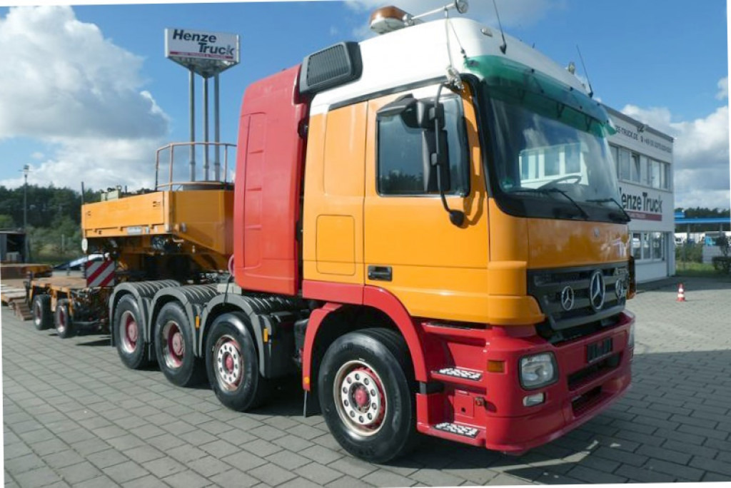 MERCEDES-BENZ Actros 4160 SLT 8x4 4 SZM TITAN -155to.-!! - Vlačilec: slika 1 MERCEDES-BENZ Actros 4160 SLT 8x4 4 SZM TITAN -155to.-!! - Vlačilec: slika 1