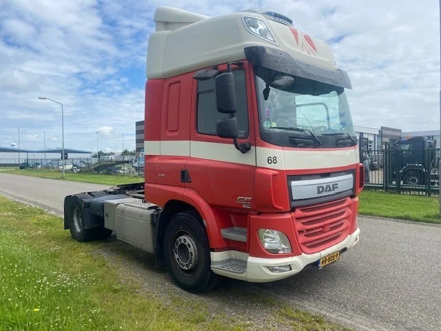 DAF CF 370 spacecab skylights - Vlačilec: slika 2 DAF CF 370 spacecab skylights - Vlačilec: slika 2