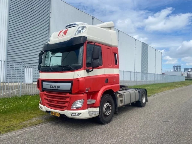 DAF CF 370 spacecab skylights - Vlačilec: slika 1 DAF CF 370 spacecab skylights - Vlačilec: slika 1