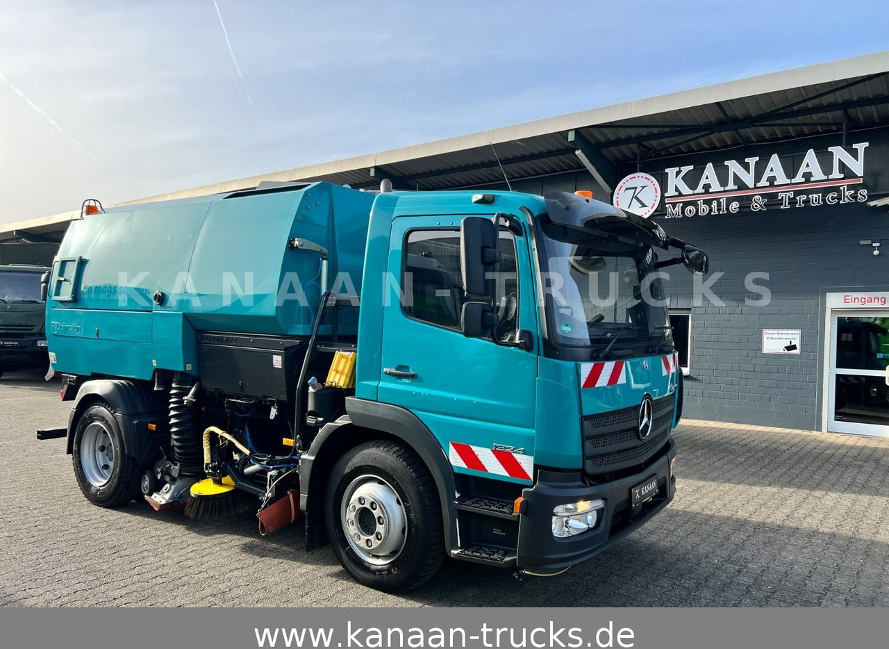Mercedes-Benz 1324 Atego Johnston VT652 120TKM Euro6b - Vozilo za pometanje: slika 1 Mercedes-Benz 1324 Atego Johnston VT652 120TKM Euro6b - Vozilo za pometanje: slika 1