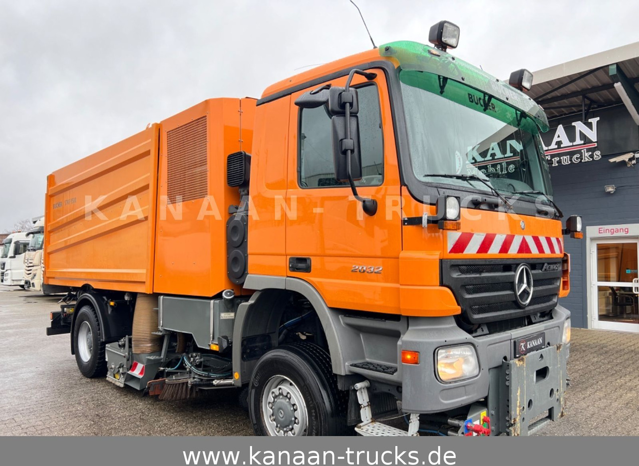 Mercedes-Benz 2032 Actros 4x4 Bucher STKF 9500 AIRPORT KLIMA - Vozilo za pometanje: slika 1 Mercedes-Benz 2032 Actros 4x4 Bucher STKF 9500 AIRPORT KLIMA - Vozilo za pometanje: slika 1