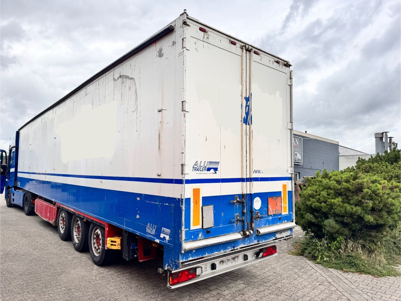 Stas S300 ZX Walkingfloor 3 x Vorhanden TÜV NEU - Tovorna pohodna polprikolica: slika 2 Stas S300 ZX Walkingfloor 3 x Vorhanden TÜV NEU - Tovorna pohodna polprikolica: slika 2