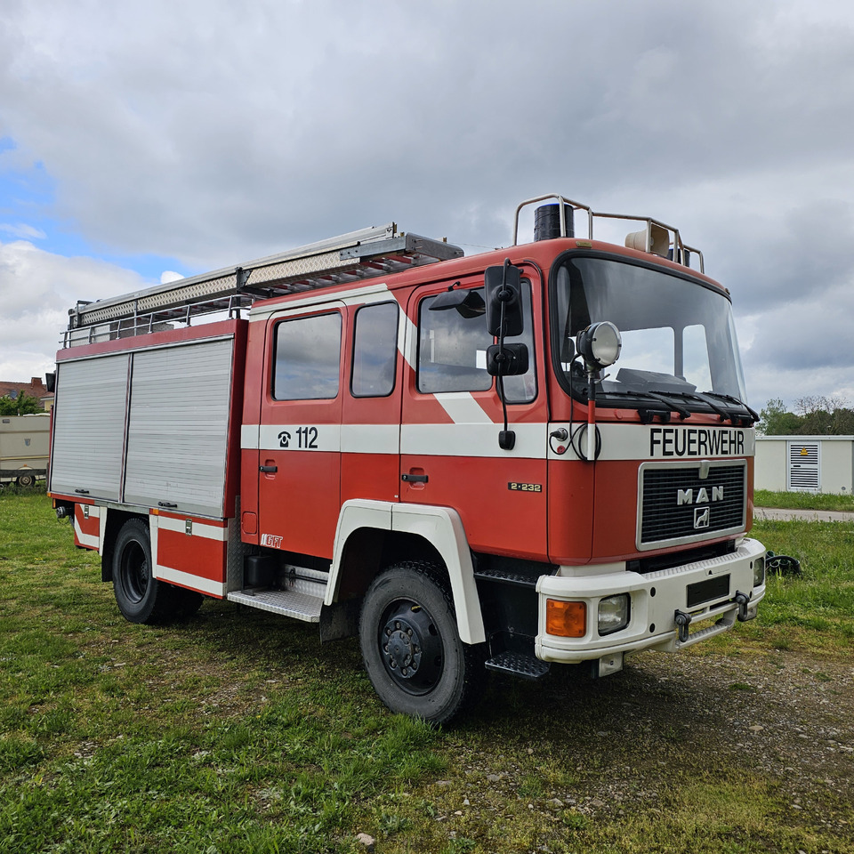 MAN 12.232 Feuerwehr Firetruck Autobomba - Gasilsko vozilo: slika 1 MAN 12.232 Feuerwehr Firetruck Autobomba - Gasilsko vozilo: slika 1