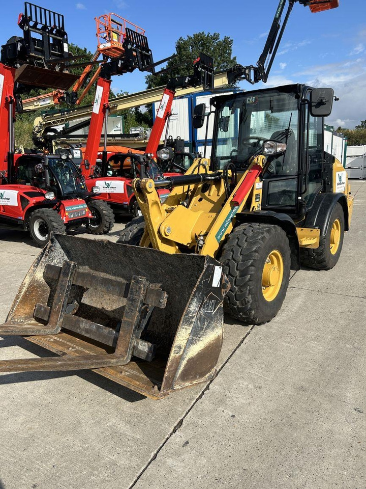 CAT 906 (9145) - Zgibni nakladalnik: slika 3 CAT 906 (9145) - Zgibni nakladalnik: slika 3