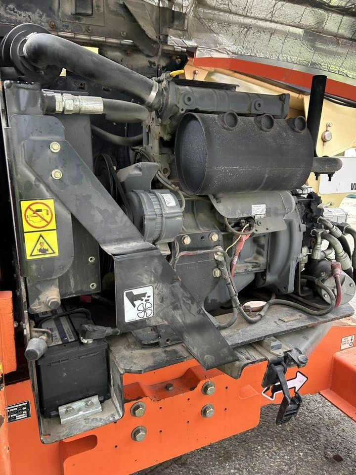 Zglobna dvižna ploščad JLG 450AJ (3216): slika 16