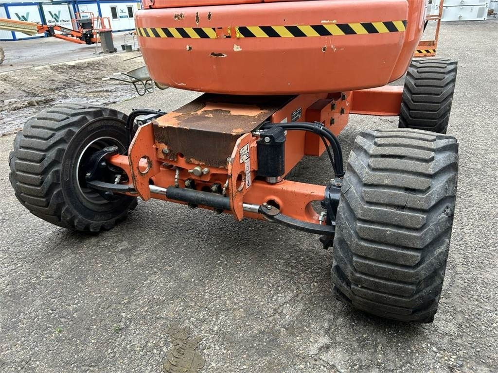 Zglobna dvižna ploščad JLG 450AJ (3216): slika 8