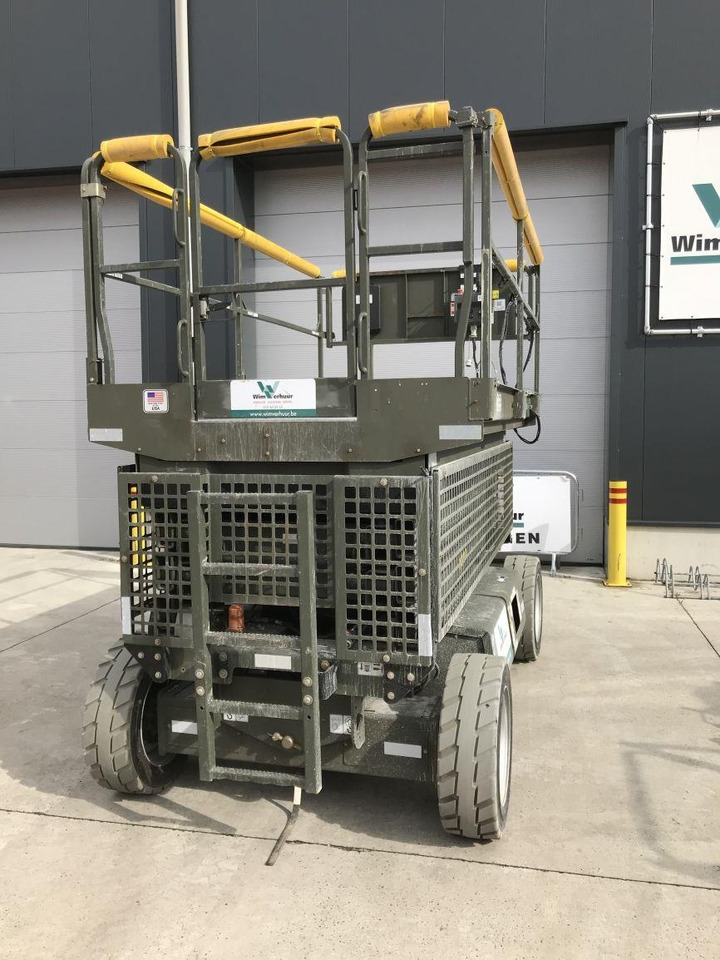 JLG M3369 (4331) - Škarjasta dvižna ploščad: slika 2 JLG M3369 (4331) - Škarjasta dvižna ploščad: slika 2