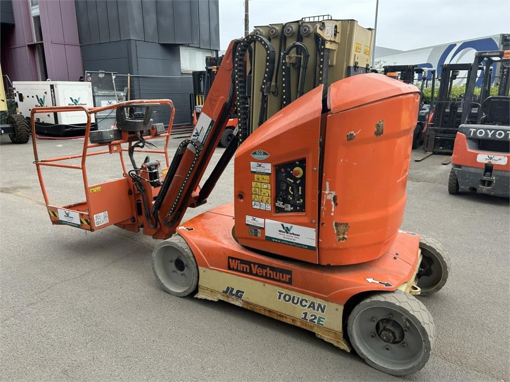 JLG Toucan 12E (1933) - Vertikalni dvižni teleskop: slika 2 JLG Toucan 12E (1933) - Vertikalni dvižni teleskop: slika 2