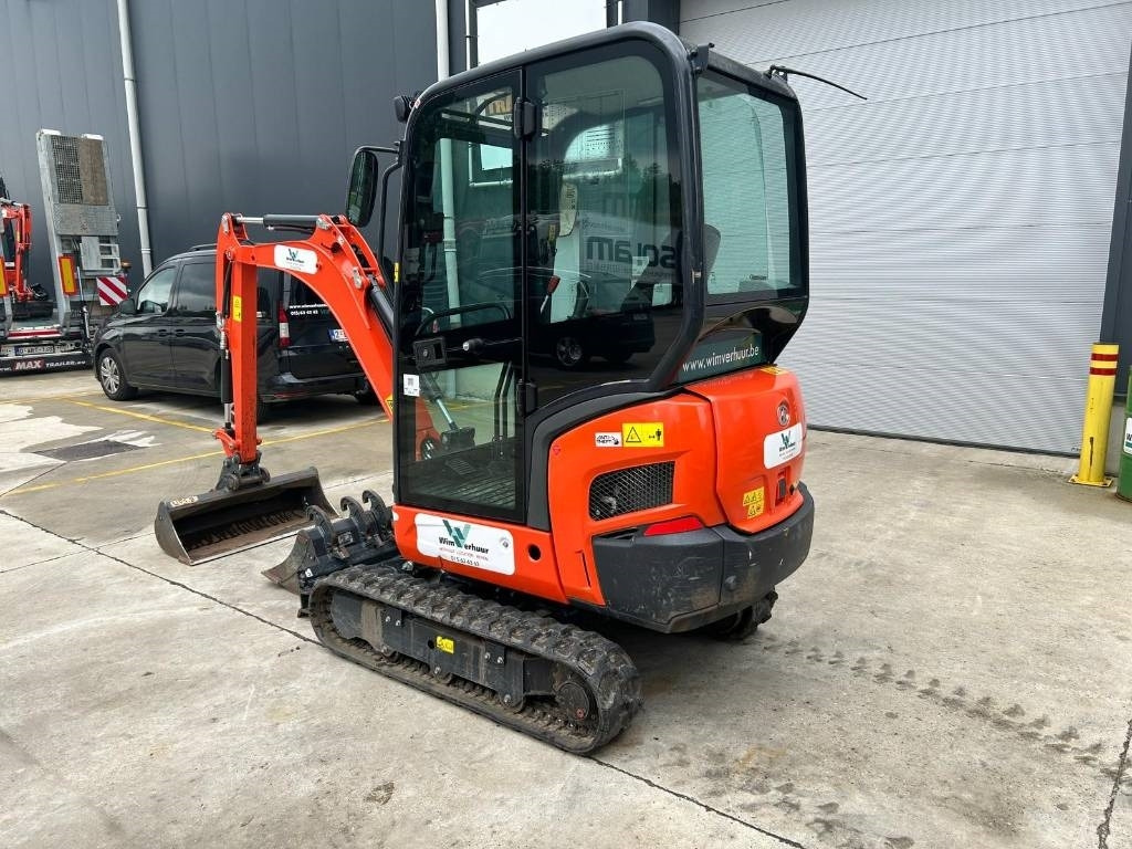 Kubota KX 019-4 - Mini bager: slika 1 Kubota KX 019-4 - Mini bager: slika 1