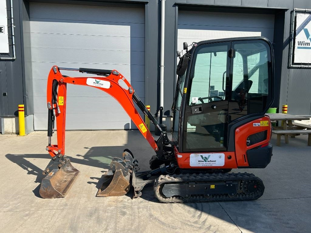 Kubota KX 019-4 - Mini bager: slika 1 Kubota KX 019-4 - Mini bager: slika 1