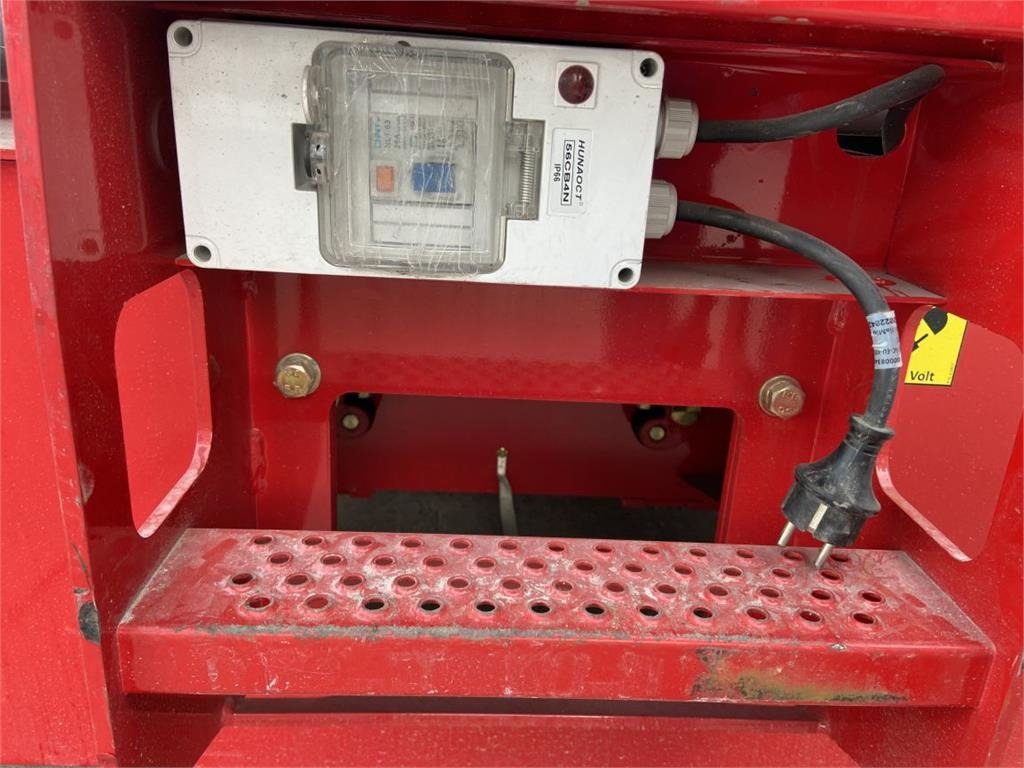 Magni ES1612ACP (7896) - Škarjasta dvižna ploščad: slika 4 Magni ES1612ACP (7896) - Škarjasta dvižna ploščad: slika 4