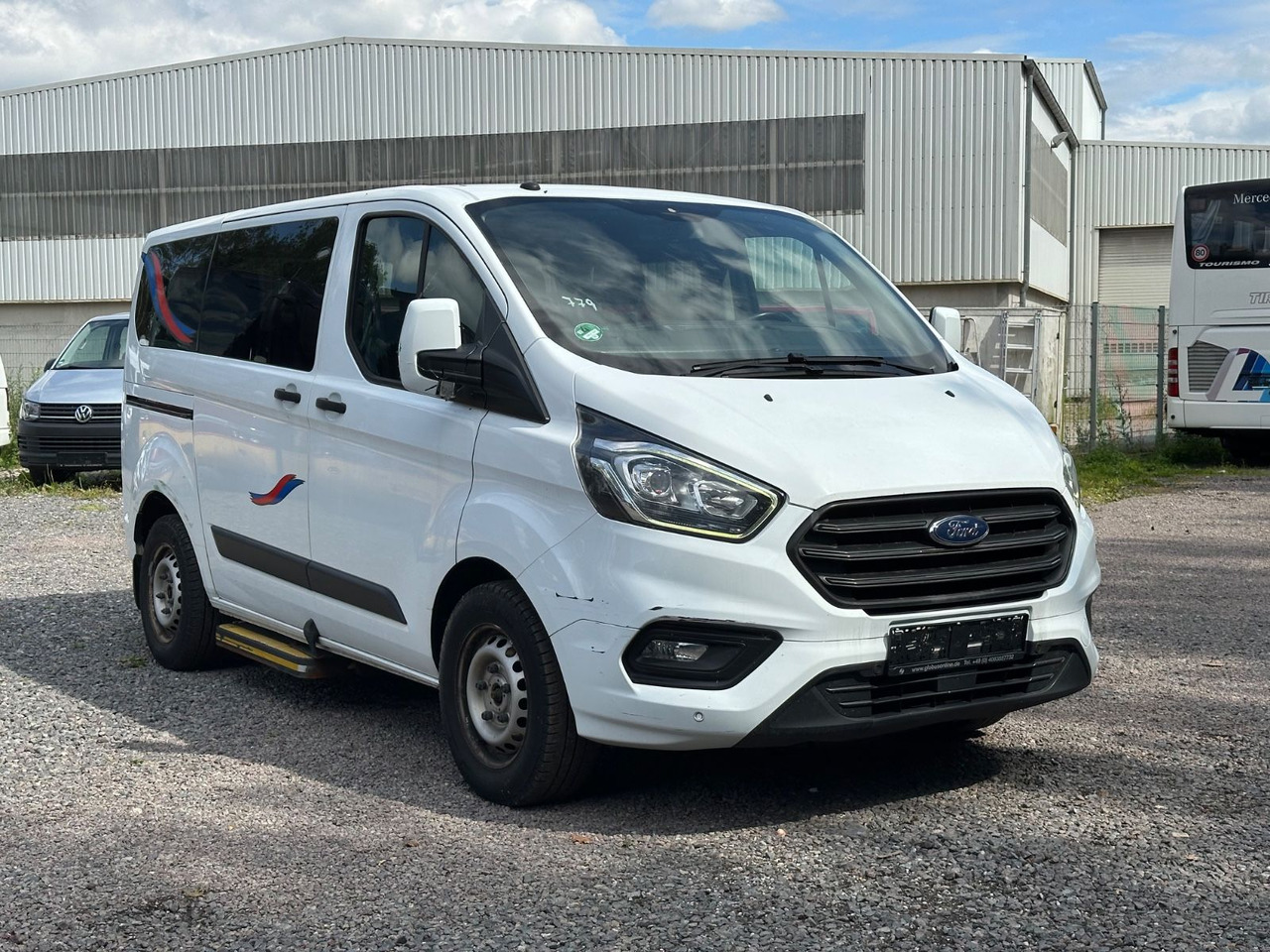 Ford Transit Custom (Klima*Euro 6) - Minibus, Potniški kombi: slika 1 Ford Transit Custom (Klima*Euro 6) - Minibus, Potniški kombi: slika 1
