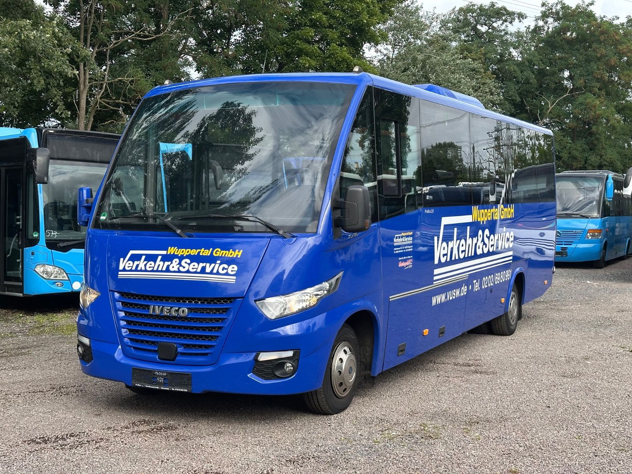 Iveco Rapido 70C18 (wenig Km*7.2t*33 Sitze) Rosero - Minibus, Potniški kombi: slika 2 Iveco Rapido 70C18 (wenig Km*7.2t*33 Sitze) Rosero - Minibus, Potniški kombi: slika 2