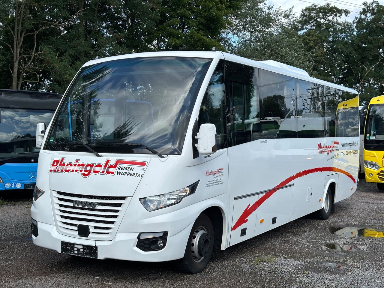 Iveco Rapido 70C18 (wenig Km*7.2t*33 Sitze) Rosero - Minibus, Potniški kombi: slika 5 Iveco Rapido 70C18 (wenig Km*7.2t*33 Sitze) Rosero - Minibus, Potniški kombi: slika 5