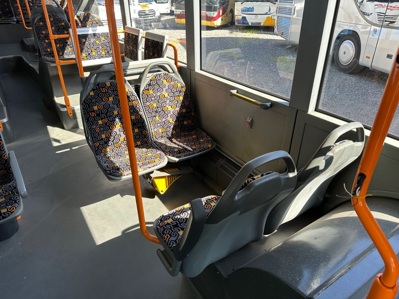 Mercedes-Benz O 530 Citaro K (Klima*Euro 5*Analog) lizing Mercedes-Benz O 530 Citaro K (Klima*Euro 5*Analog): slika 17 Mercedes-Benz O 530 Citaro K (Klima*Euro 5*Analog) lizing Mercedes-Benz O 530 Citaro K (Klima*Euro 5*Analog): slika 17