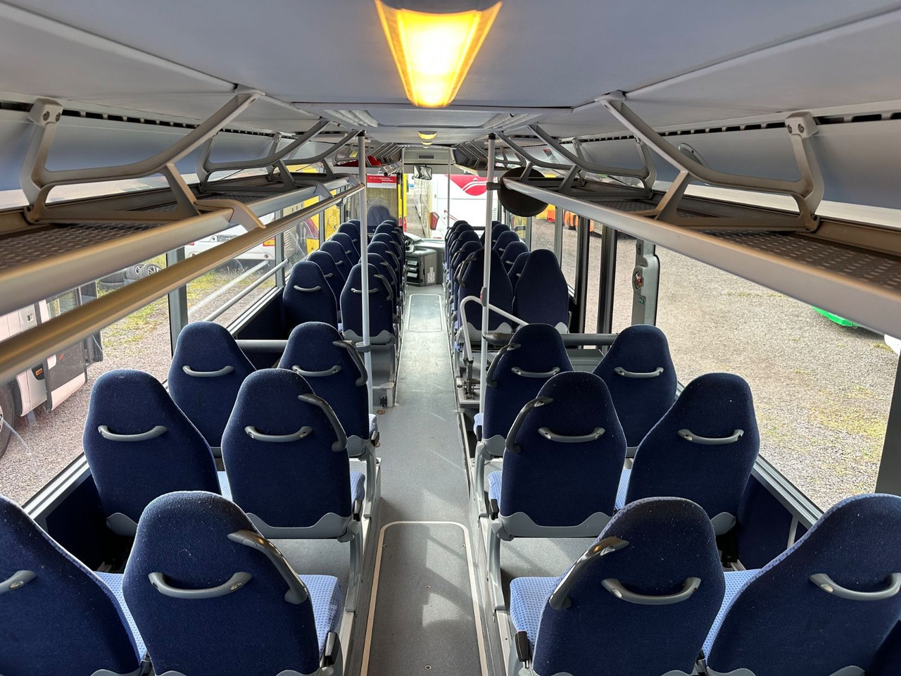 Primestni avtobus Mercedes-Benz O550 Integro (56 Sitze*Klima*Schalt): slika 19