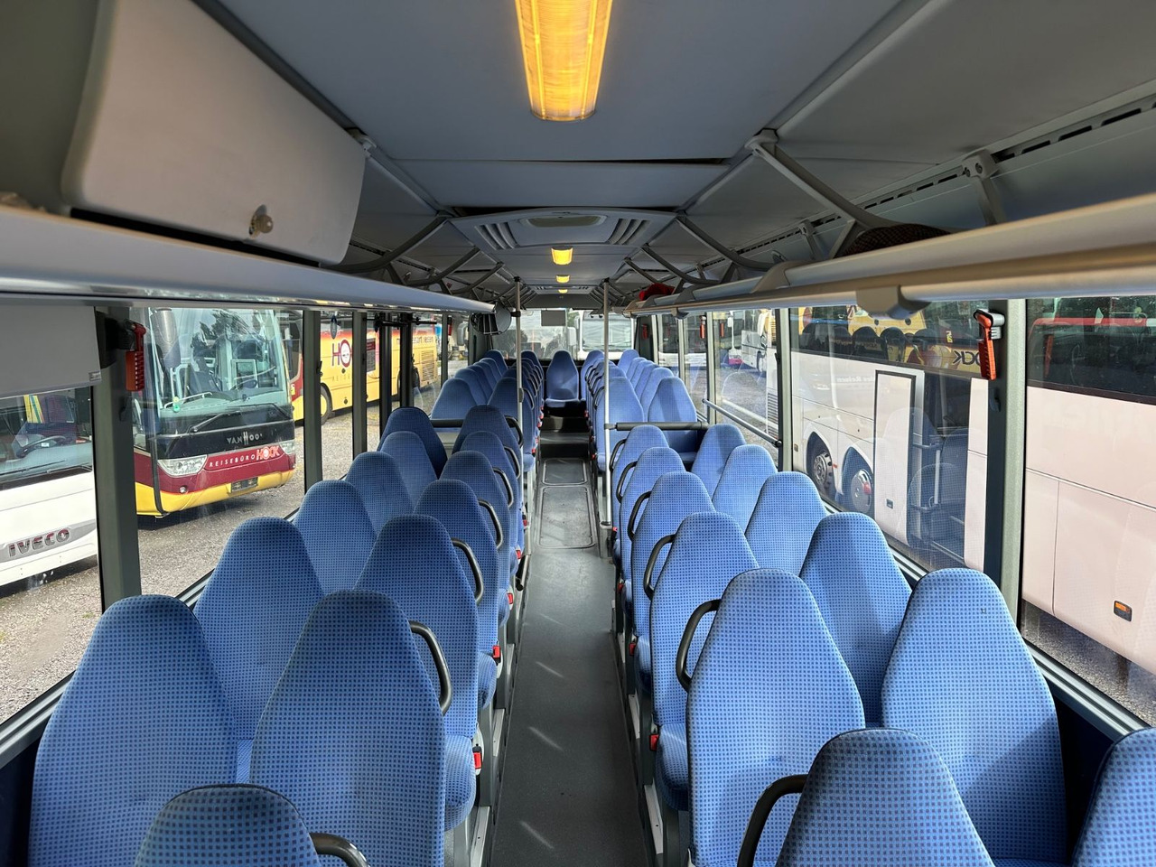 Primestni avtobus Mercedes-Benz O550 Integro (56 Sitze*Klima*Schalt): slika 17