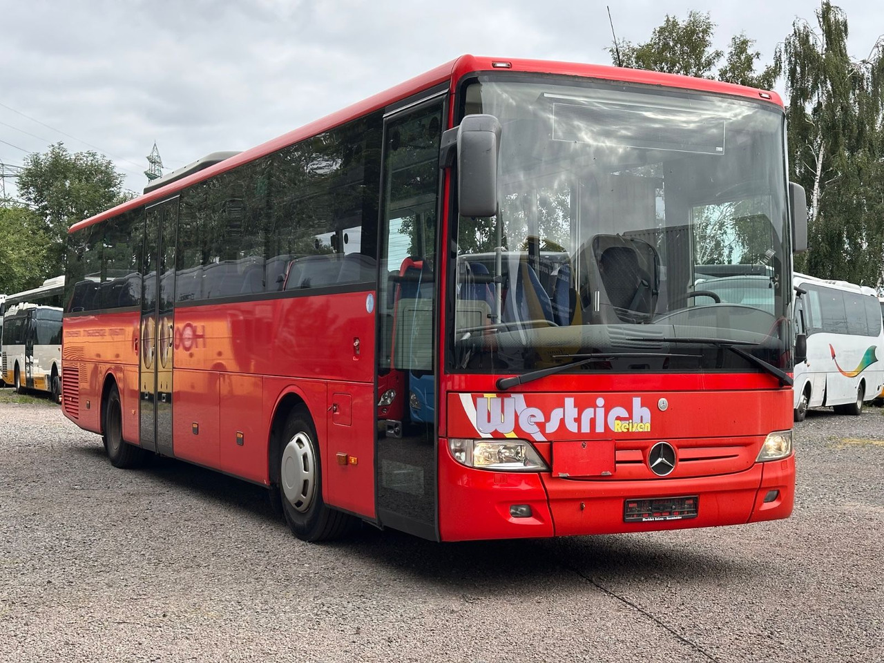 Mercedes-Benz O550 Integro (56 Sitze*Klima*Schalt) - Primestni avtobus: slika 2 Mercedes-Benz O550 Integro (56 Sitze*Klima*Schalt) - Primestni avtobus: slika 2