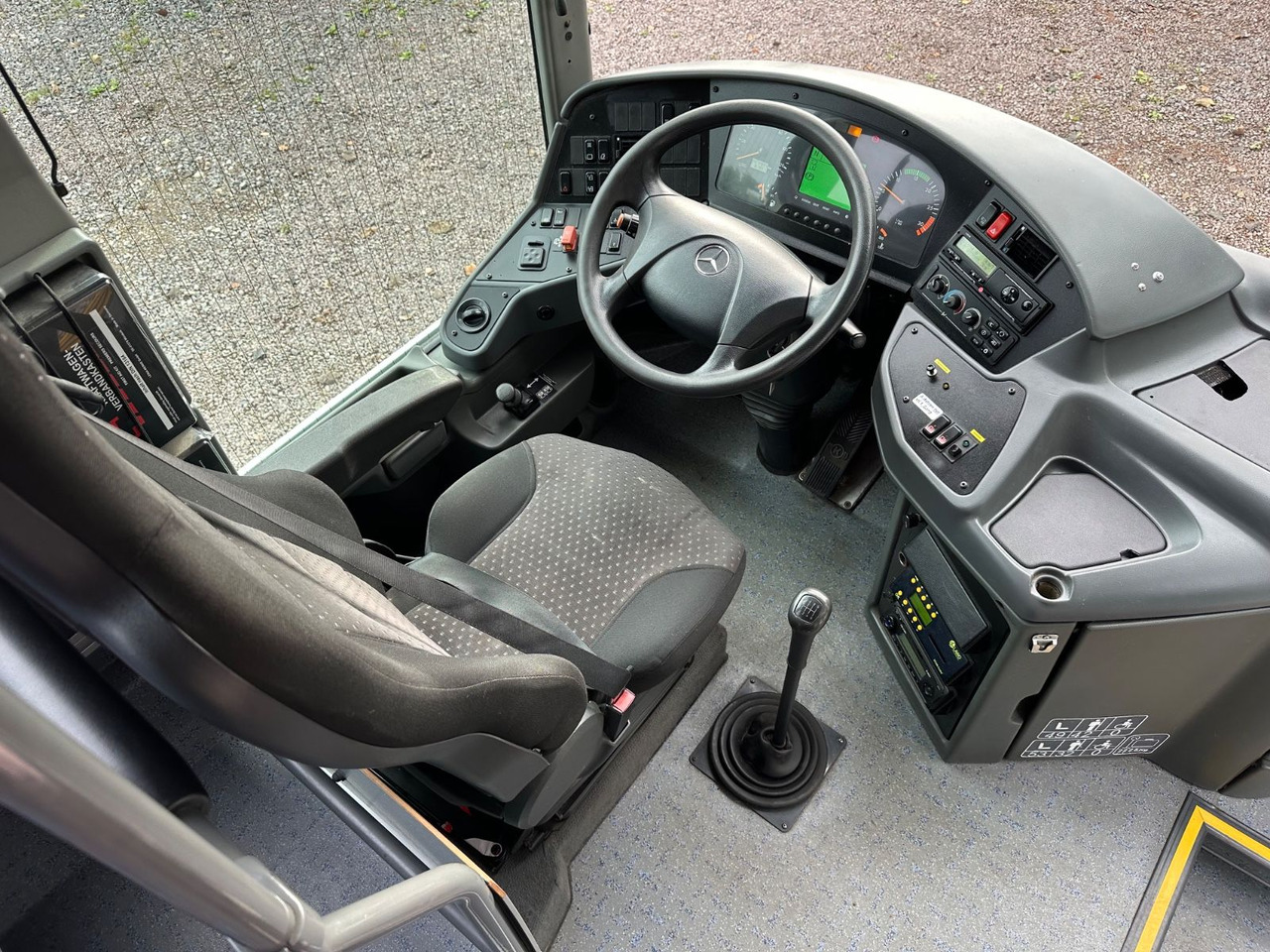 Mercedes-Benz O560 Intouro (EEV*Schalt) - Primestni avtobus: slika 5 Mercedes-Benz O560 Intouro (EEV*Schalt) - Primestni avtobus: slika 5