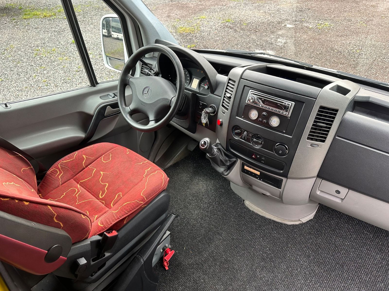 Mercedes-Benz Sprinter 516 CDi (24 Sitze*DE*AC*Reise) - Minibus, Potniški kombi: slika 4 Mercedes-Benz Sprinter 516 CDi (24 Sitze*DE*AC*Reise) - Minibus, Potniški kombi: slika 4