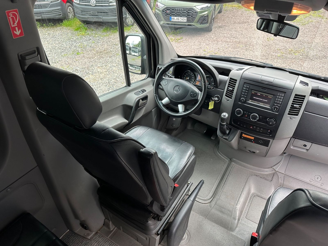 Mercedes-Benz Sprinter 519 CDi (Euro 6*Leder Sitze) - Minibus, Potniški kombi: slika 4 Mercedes-Benz Sprinter 519 CDi (Euro 6*Leder Sitze) - Minibus, Potniški kombi: slika 4