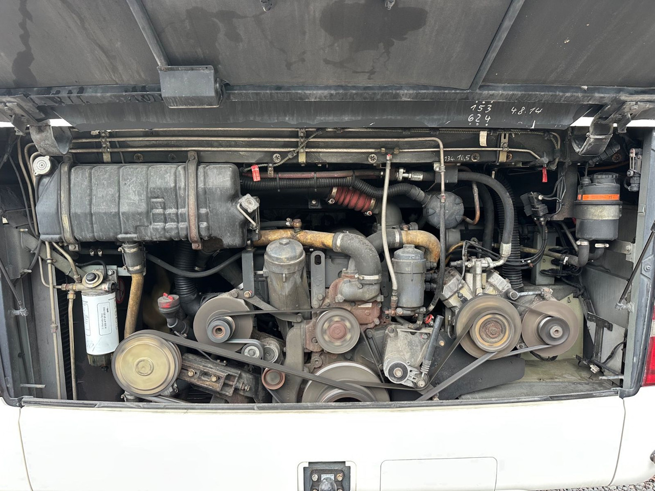 Mercedes-Benz Tourismo O350 16 RHD-M (56 Sitze*DE*TOP) - Potovalni avtobus: slika 4 Mercedes-Benz Tourismo O350 16 RHD-M (56 Sitze*DE*TOP) - Potovalni avtobus: slika 4