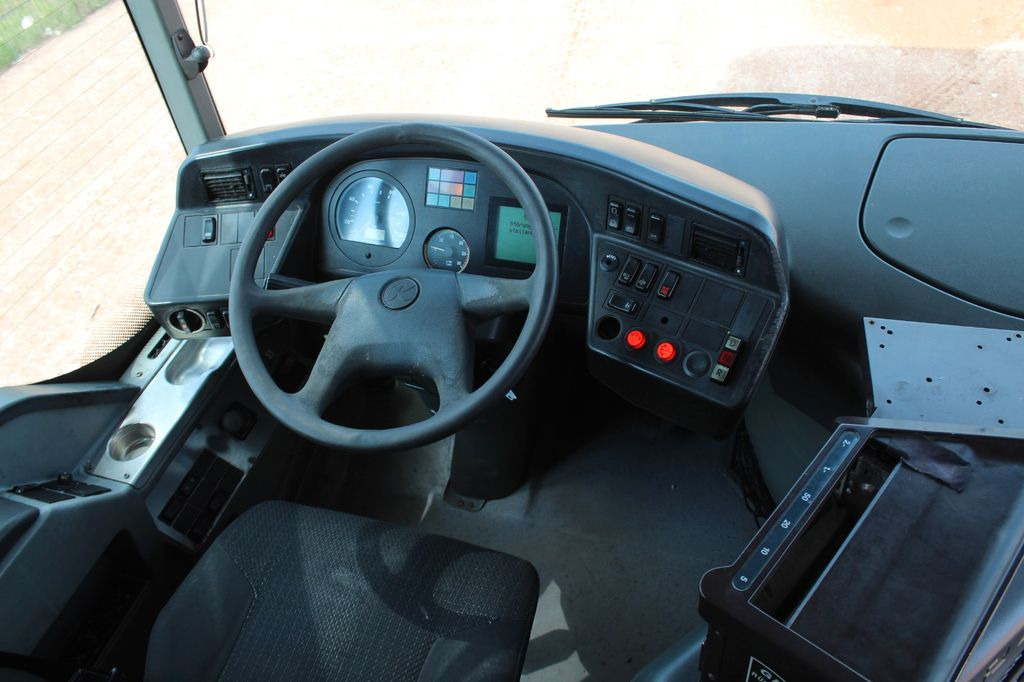 Setra S 415 NF (Klima, EURO 5) Setra S 415 NF (Klima, EURO 5) - Mestni avtobus: slika 5 Setra S 415 NF (Klima, EURO 5) Setra S 415 NF (Klima, EURO 5) - Mestni avtobus: slika 5