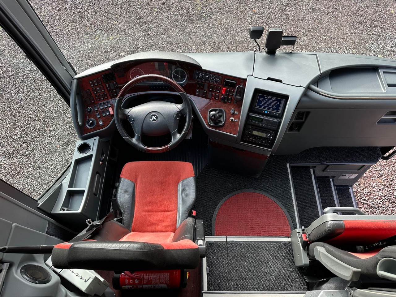 Setra S 416 HDH (V.I.P 2+1 Sitze*Panorama*TOP) - Potovalni avtobus: slika 5 Setra S 416 HDH (V.I.P 2+1 Sitze*Panorama*TOP) - Potovalni avtobus: slika 5