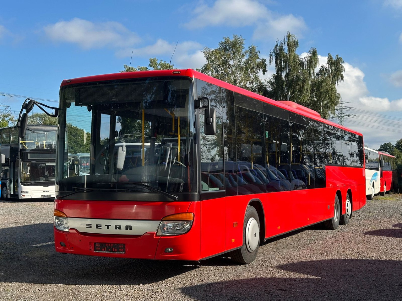 Setra S 418 LE Business (58 Sitze*367 tKm*TOP) - Mestni avtobus: slika 1 Setra S 418 LE Business (58 Sitze*367 tKm*TOP) - Mestni avtobus: slika 1
