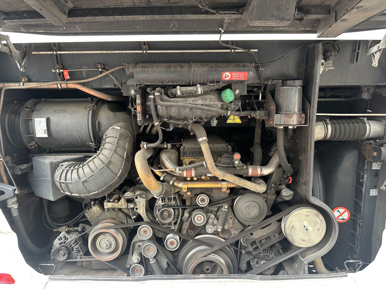 Setra S 516 HD/2A (54 Sitze*DE-Bus) - Potovalni avtobus: slika 4 Setra S 516 HD/2A (54 Sitze*DE-Bus) - Potovalni avtobus: slika 4