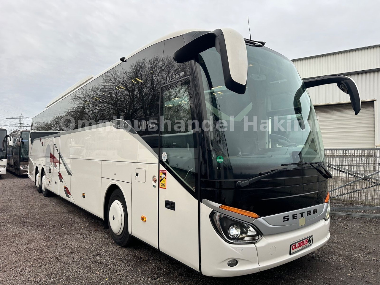 Setra S 517 HD (60 Sitze*Euro 6*DE-Bus) Setra S 517 HD (60 Sitze*Euro 6*DE-Bus) - Potovalni avtobus: slika 2 Setra S 517 HD (60 Sitze*Euro 6*DE-Bus) Setra S 517 HD (60 Sitze*Euro 6*DE-Bus) - Potovalni avtobus: slika 2