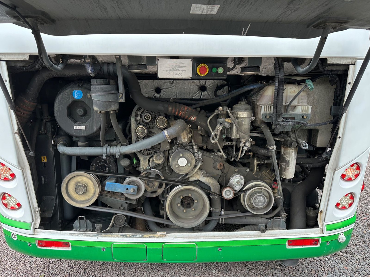 Temsa MD9 C (wenig Km*WC*DE) - Minibus, Potniški kombi: slika 3 Temsa MD9 C (wenig Km*WC*DE) - Minibus, Potniški kombi: slika 3