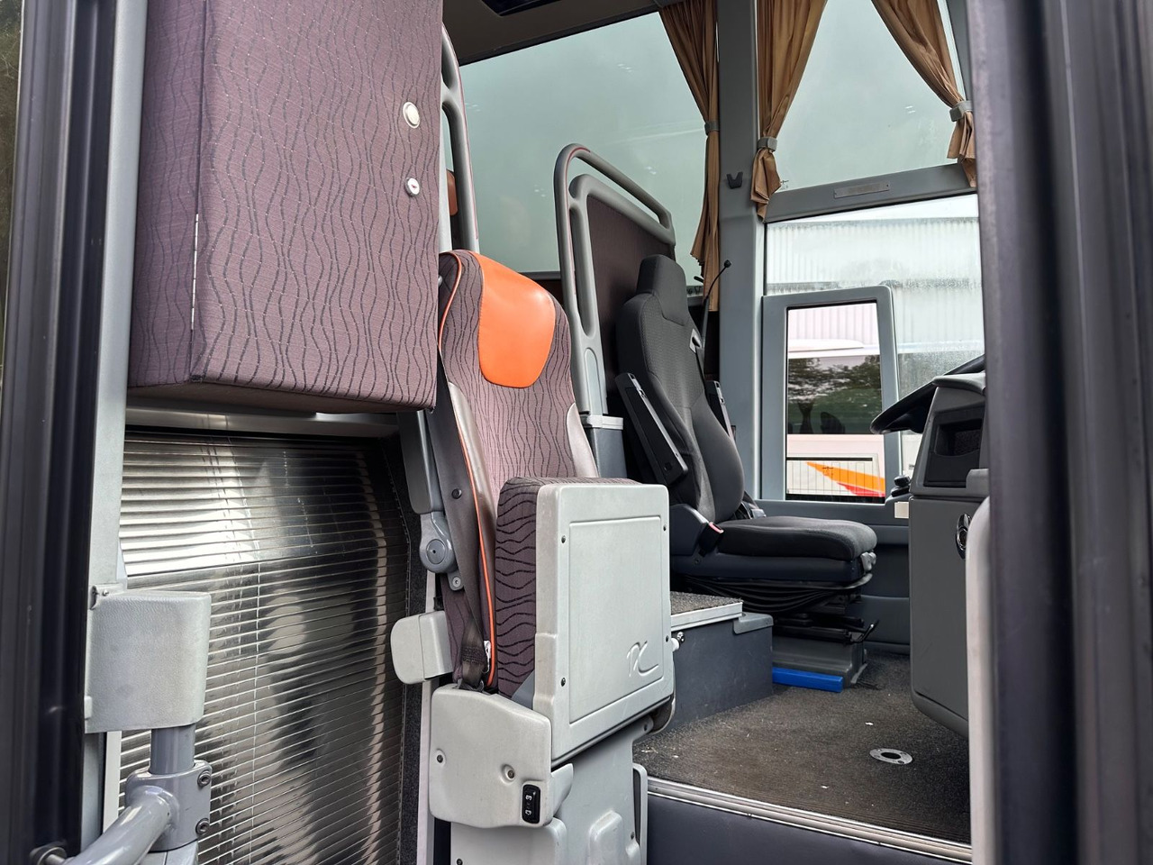 Potovalni avtobus Vanhool TX17 Astron (TOP*57 Sitze) 417 HDH/ 517 HDH: slika 12