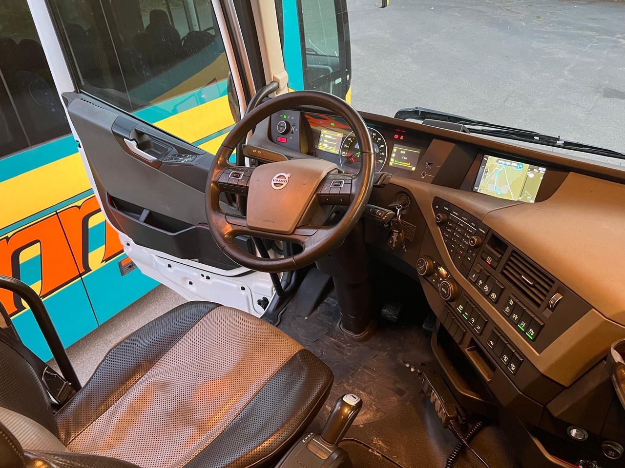 Volvo FH 460 Klima*4x2*Retarder - Vlačilec: slika 3 Volvo FH 460 Klima*4x2*Retarder - Vlačilec: slika 3